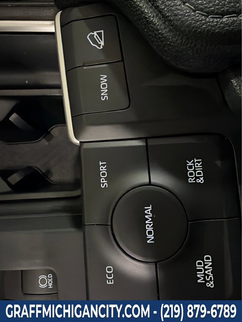 Used 2024 Toyota Grand Highlander AWD image 32