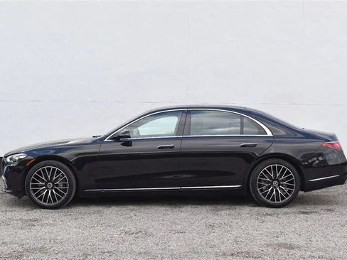 Used 2024 Mercedes-Benz S 500 4MATIC image 10