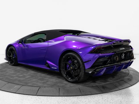Used 2020 Lamborghini Huracan EVO AWD/4WD image 17