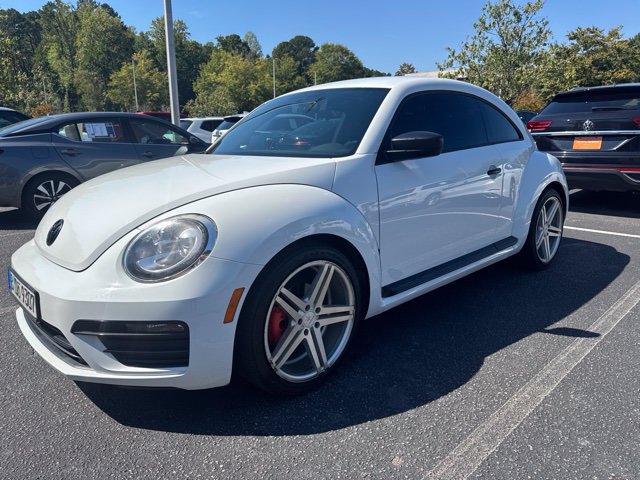 Used 2018 Volkswagen Beetle 2.0T S FWD image 7