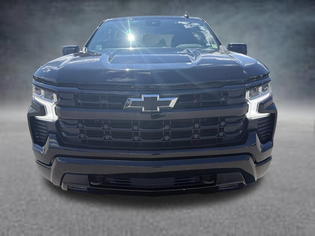Used 2026 Chevrolet Silverado 1500 RST AWD/4WD image 2
