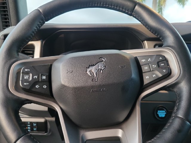 Certified 2025 Ford Bronco Outer Banks AWD/4WD image 18