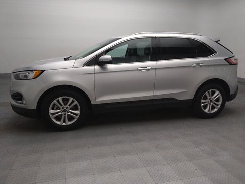 Used 2019 Ford Edge SEL w/ Equipment Group 201A FWD image 2