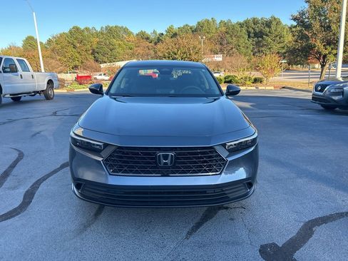 Used 2024 Honda Accord EX image 2