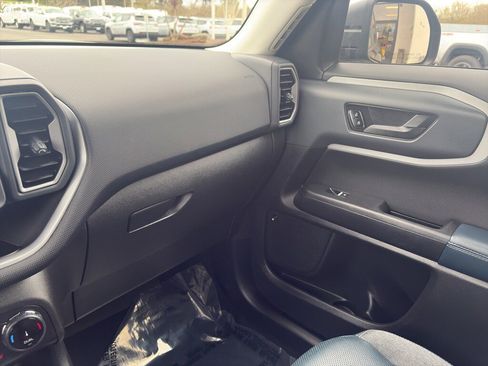 Used 2022 Ford Bronco Sport Outer Banks w/ Tech Package image 14