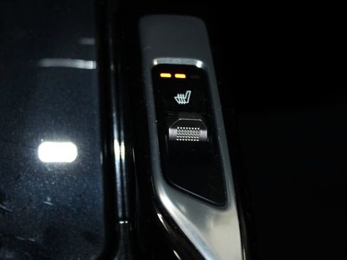 Used 2023 Kia Sorento SX AWD/4WD image 19