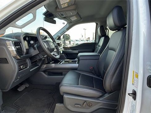 New 2026 Ford F350 Lariat w/ FX4 Off-Road Package image 34