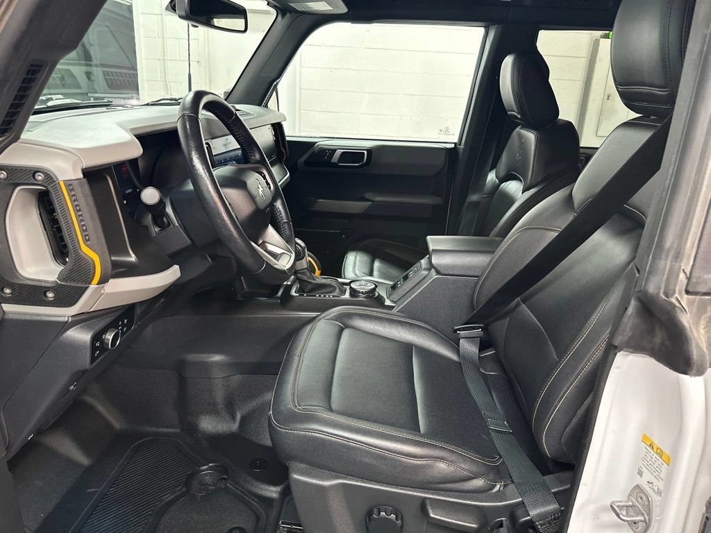 Used 2023 Ford Bronco Badlands w/ Sasquatch Package AWD/4WD image 19
