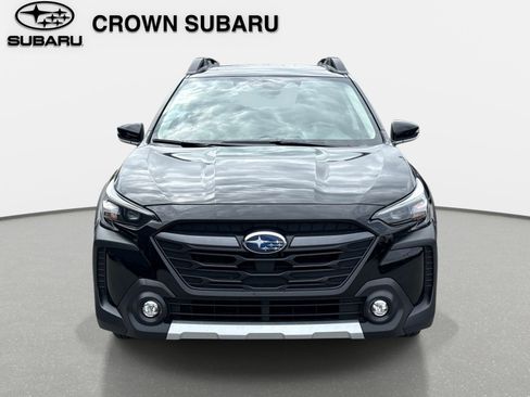 Certified 2025 Subaru Outback Limited AWD/4WD image 9