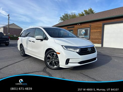 Used 2023 Honda Odyssey Elite image 1
