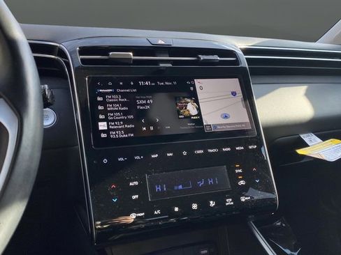 Used 2023 Hyundai Tucson Limited w/ Cargo Package image 9