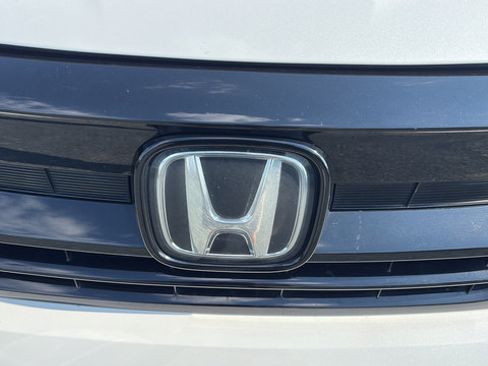 Used 2022 Honda Pilot Sport image 27