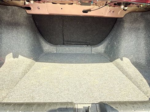 Used 2018 Honda Accord EX image 11