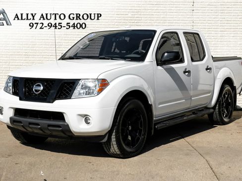 Used 2018 Nissan Frontier SV w/ Value Truck Package image 1