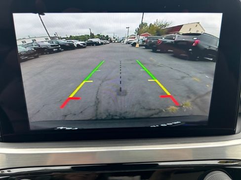 Used 2021 Ford Escape Titanium w/ Class II Trailer Tow Package FWD image 29