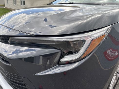 Certified 2025 Toyota Corolla XLE FWD image 10