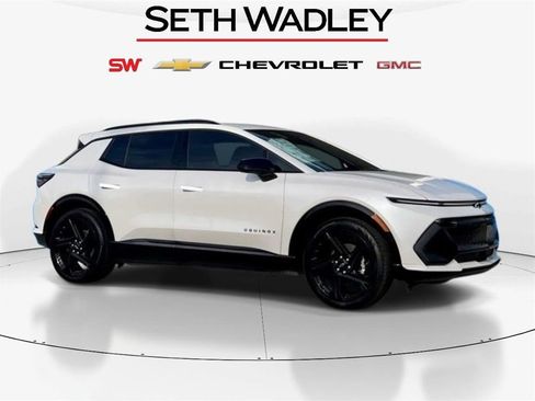 New 2025 Chevrolet Equinox EV RS image 1