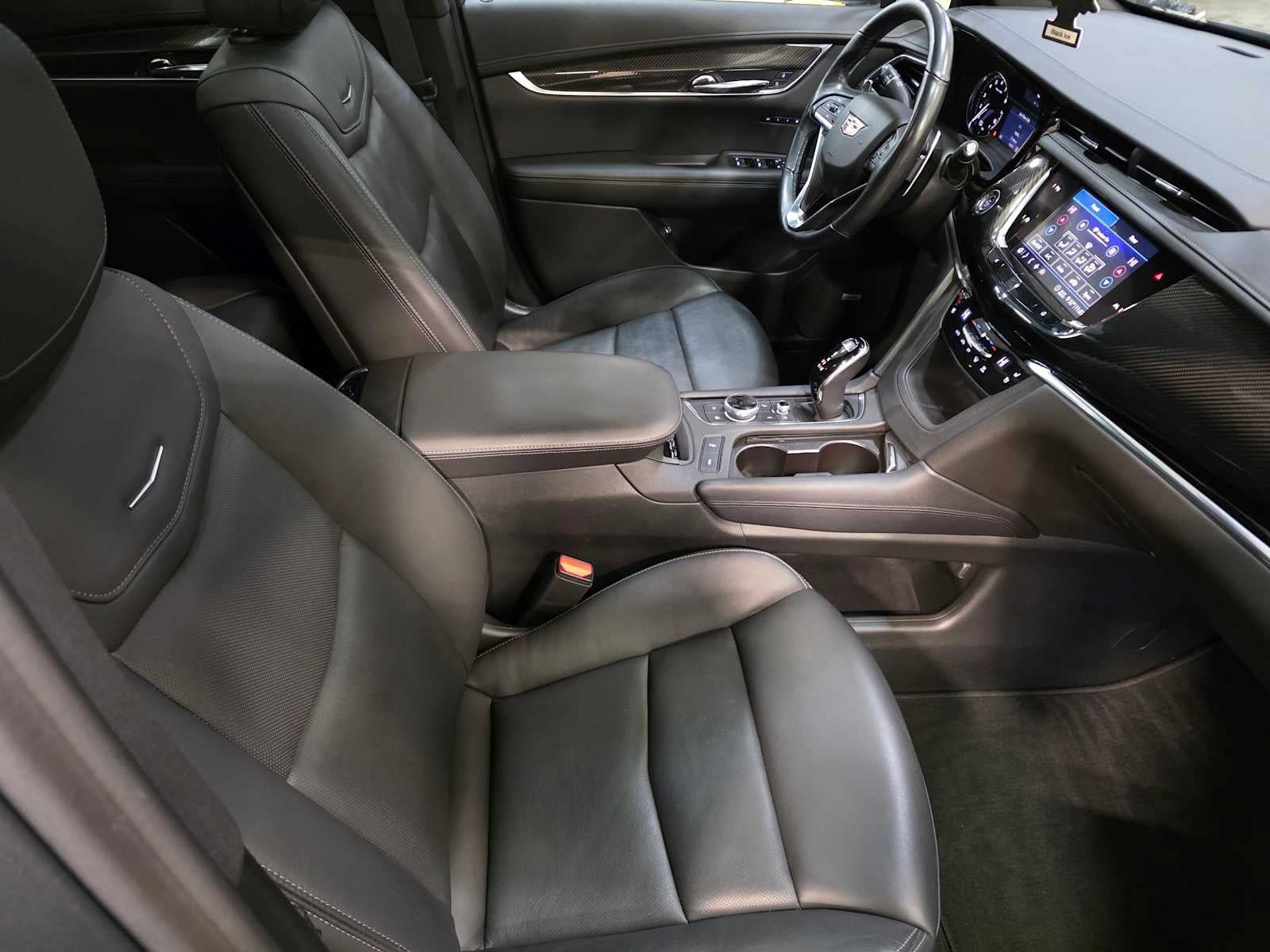 Certified 2020 Cadillac XT6 Sport AWD/4WD image 11