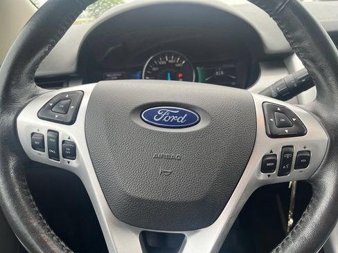 Used 2014 Ford Edge SEL w/ Equipment Group 205A AWD/4WD image 18