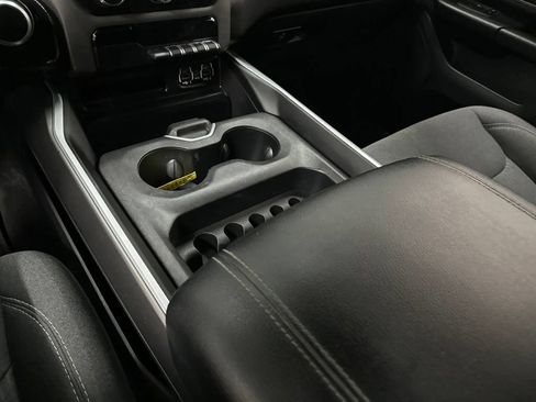 Used 2021 RAM 1500 Big Horn AWD/4WD image 40