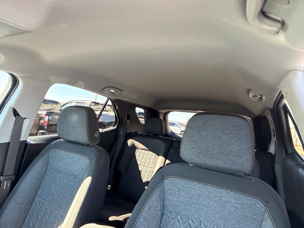 Used 2022 Chevrolet Equinox LT AWD/4WD image 21