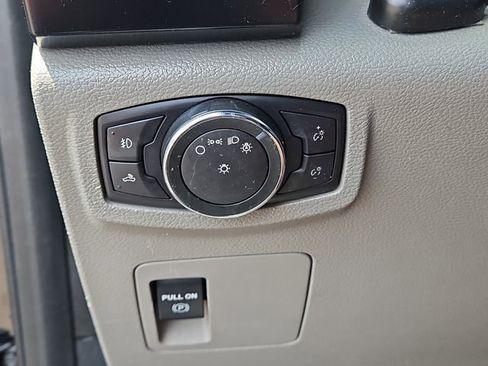 Used 2016 Ford F150 XL w/ Equipment Group 101A Mid AWD/4WD image 22