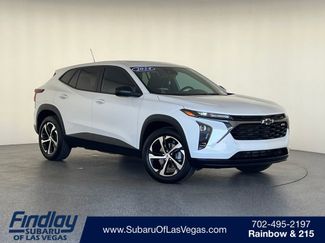 Used 2024 Chevrolet Trax RS w/ Sunroof Package FWD 360° Tour