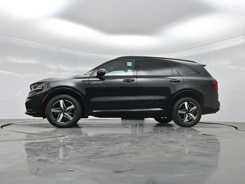 Used 2023 Kia Sorento S w/ Panoramic Sunroof Package FWD image 6