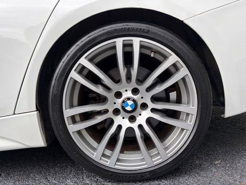 Used 2017 BMW 340i Sedan RWD image 15