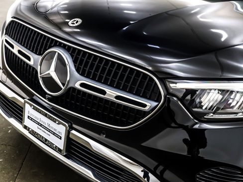 Certified 2025 Mercedes-Benz GLC 300 image 14