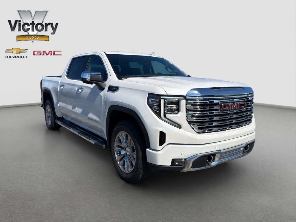 Used 2024 GMC Sierra 1500 Denali w/ Technology Package AWD/4WD image 8