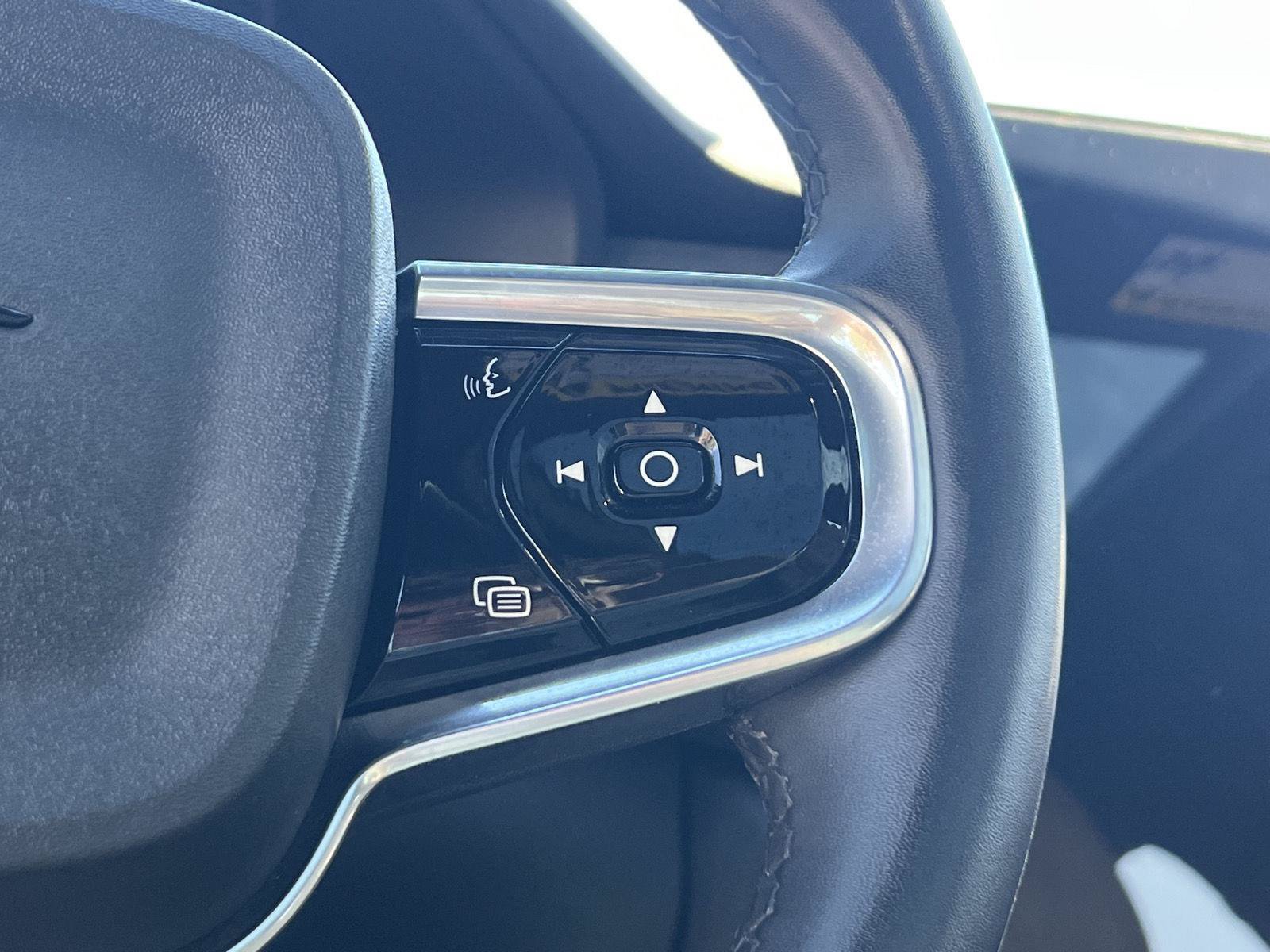 Used 2022 Polestar Polestar 2 w/ Plus Package AWD/4WD image 29