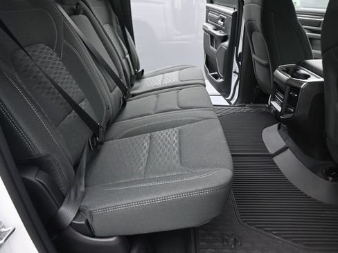 New 2026 RAM 1500 Big Horn AWD/4WD image 24