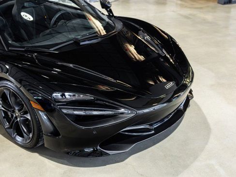 Used 2020 McLaren 720S Spider RWD image 27