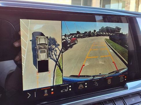 New 2026 GMC Sierra 1500 SLT image 5