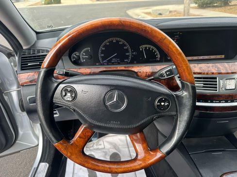 Used 2008 Mercedes-Benz S 550 image 14