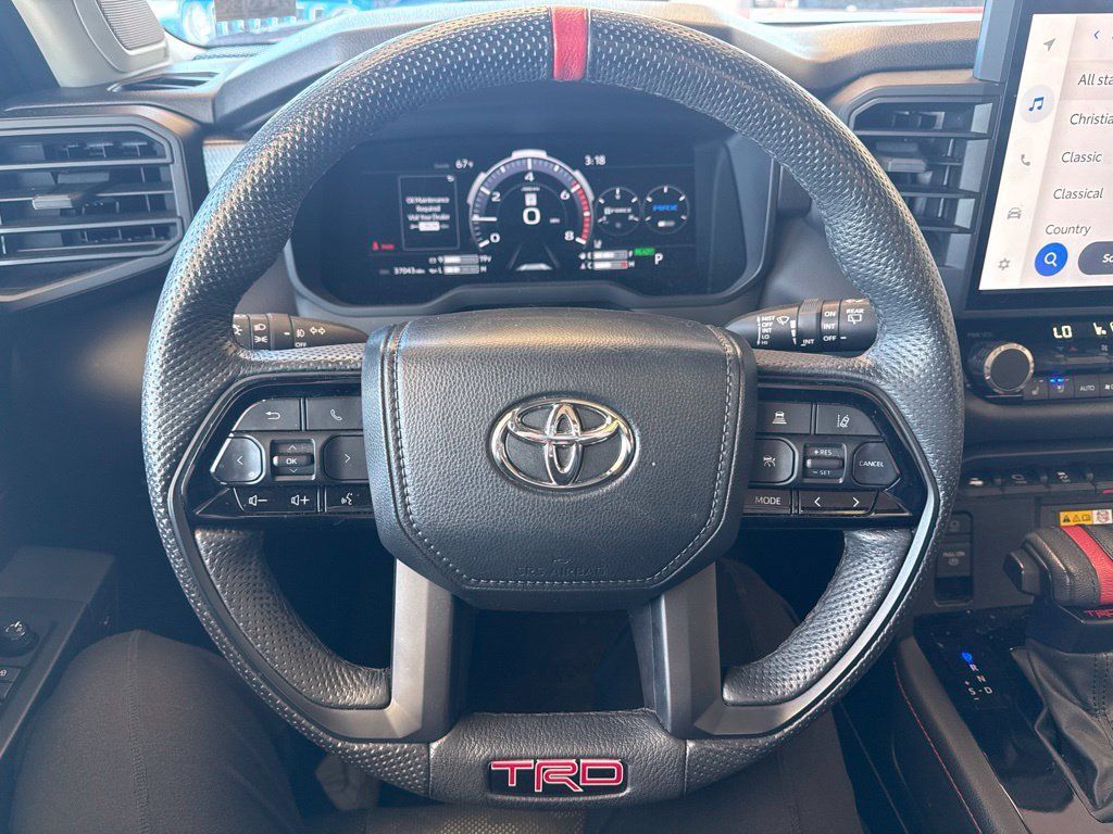 Used 2023 Toyota Sequoia TRD Pro AWD/4WD image 16