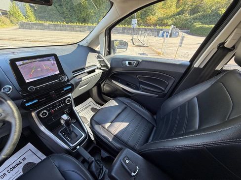 Used 2021 Ford EcoSport Titanium image 17
