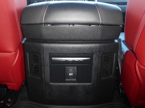 Certified 2016 RAM 1500 Rebel w/ Luxury Group image 25