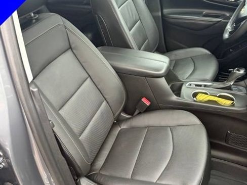 Used 2018 Chevrolet Equinox Premier FWD image 33