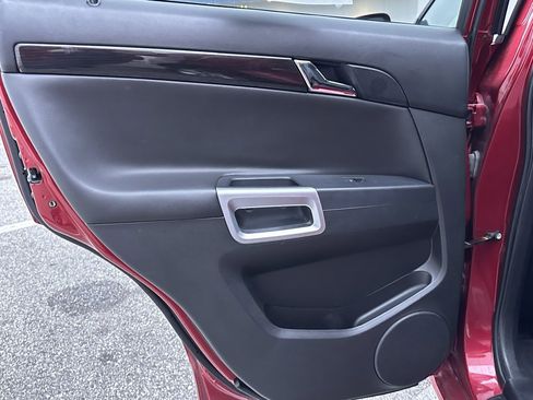 Used 2015 Chevrolet Captiva Sport LTZ image 13