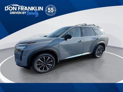New 2026 Nissan Pathfinder Platinum