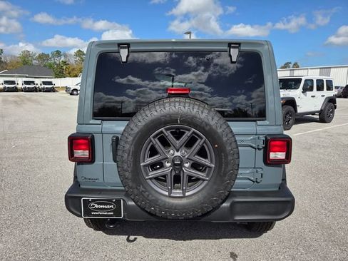 New 2026 Jeep Wrangler Unlimited Sport image 13