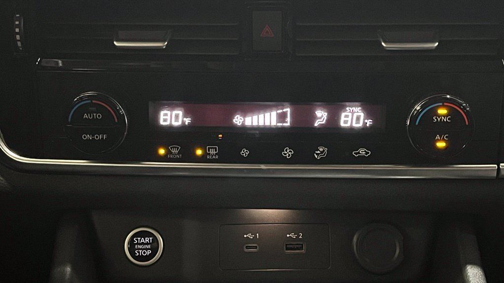 Used 2021 Nissan Rogue SV FWD image 22