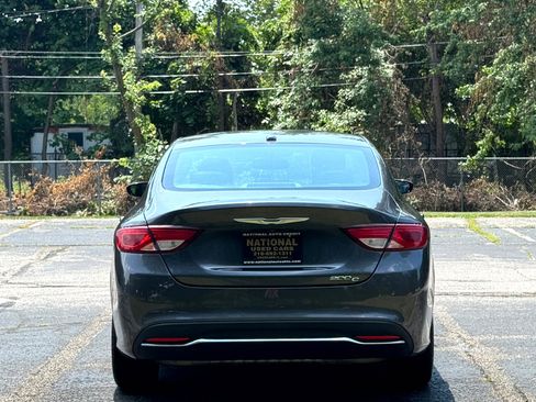 Used 2015 Chrysler 200 C image 12