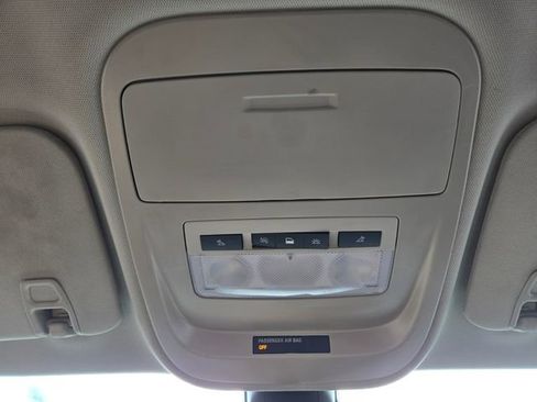 Used 2022 Chevrolet Colorado LT w/ Fleet Safety Package image 22