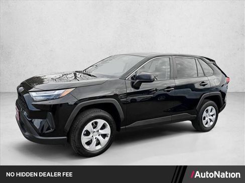 Used 2024 Toyota RAV4 LE AWD/4WD image 1