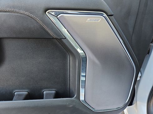 Used 2024 Chevrolet Silverado 3500 High Country w/ Technology Package image 12