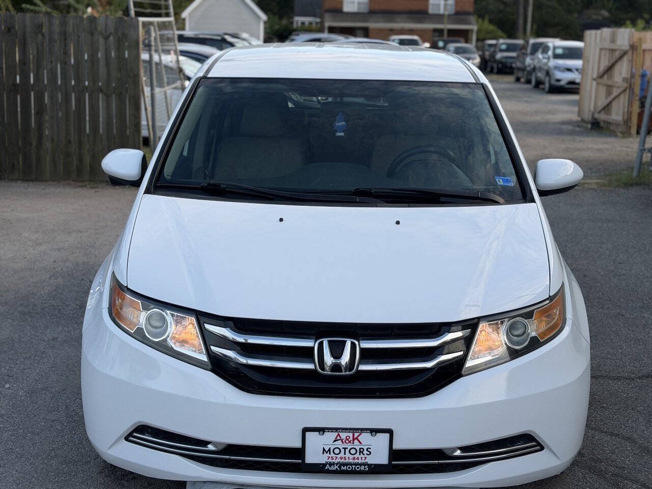 Used 2014 Honda Odyssey EX image 4