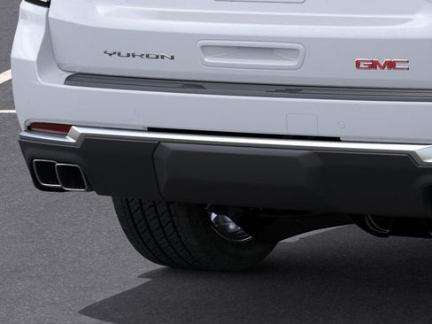 New 2026 GMC Yukon Denali AWD/4WD image 14